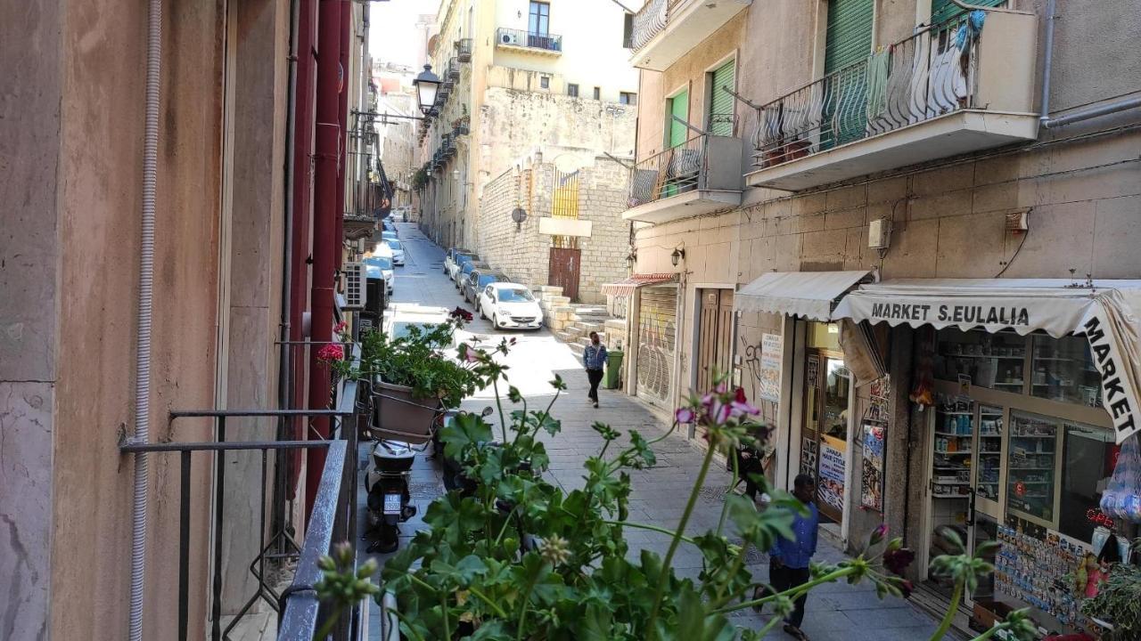 Yaki Domo Bed & Breakfast Cagliari Exterior photo